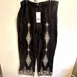 Zara Women's Black Embroidered Satin Cropped Pants 2XL Straight Leg Pockets